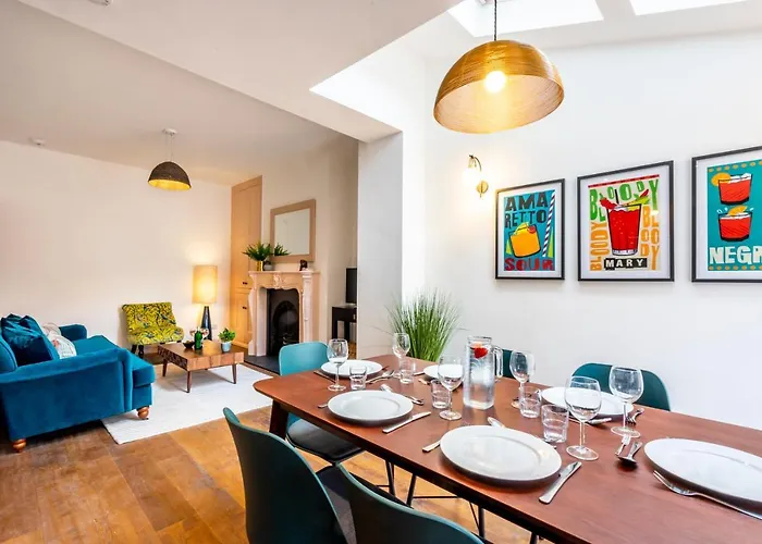 8 Kyme Street بيت للعطل *