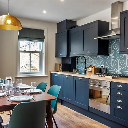 8 Kyme Street * يورك